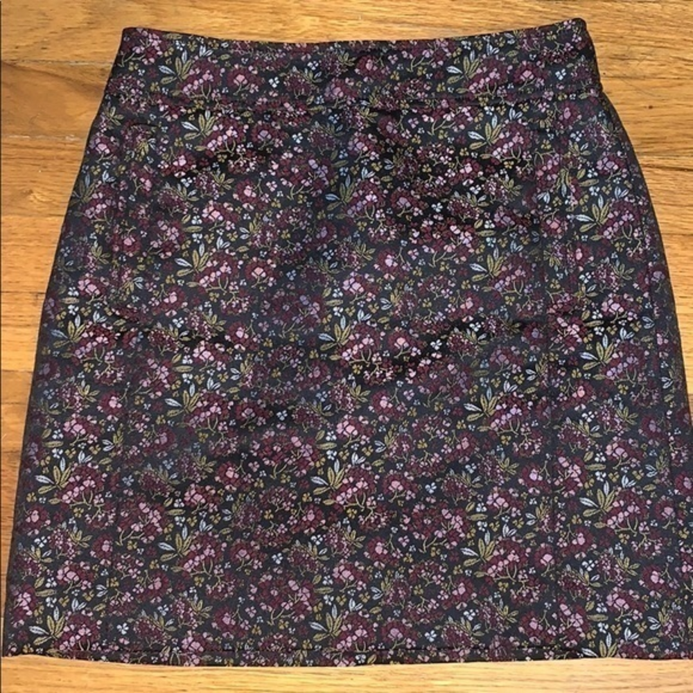 Loft flower skirt‎